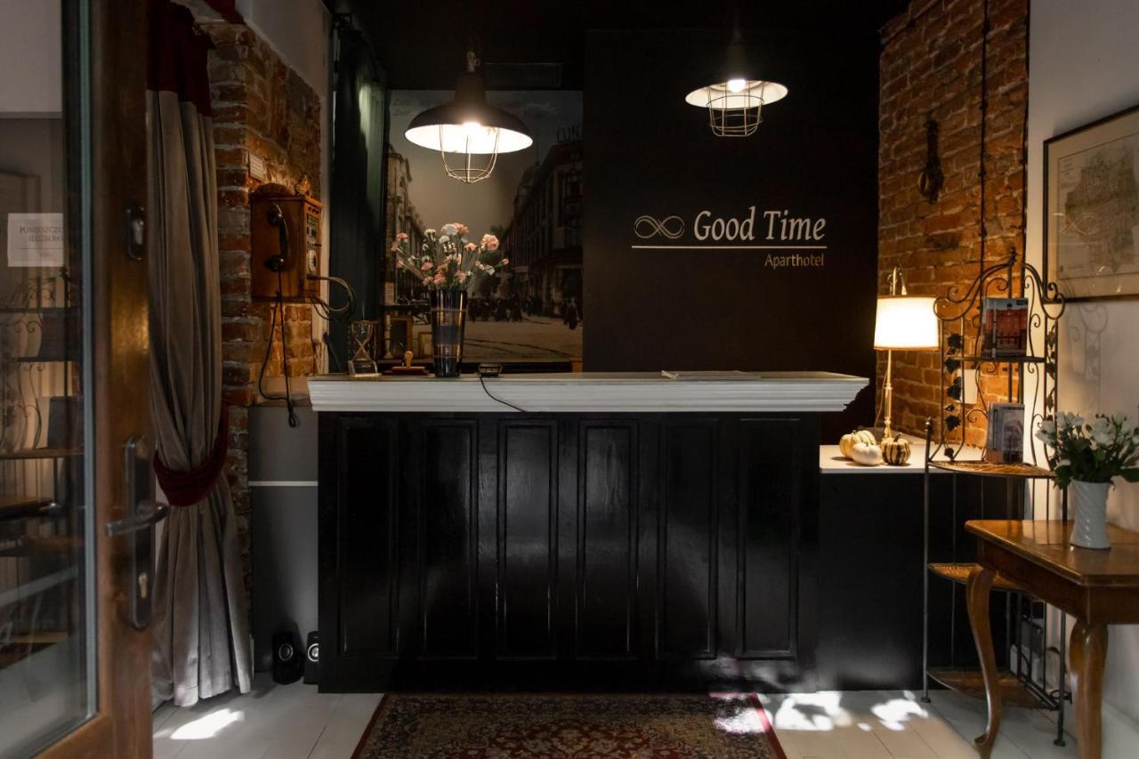 Apartament Satynowy By Good Time Lodz  Exterior photo
